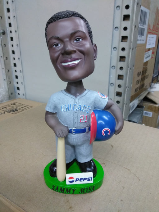 Sammy Sosa Chicago Cubs  Bobblehead MLB