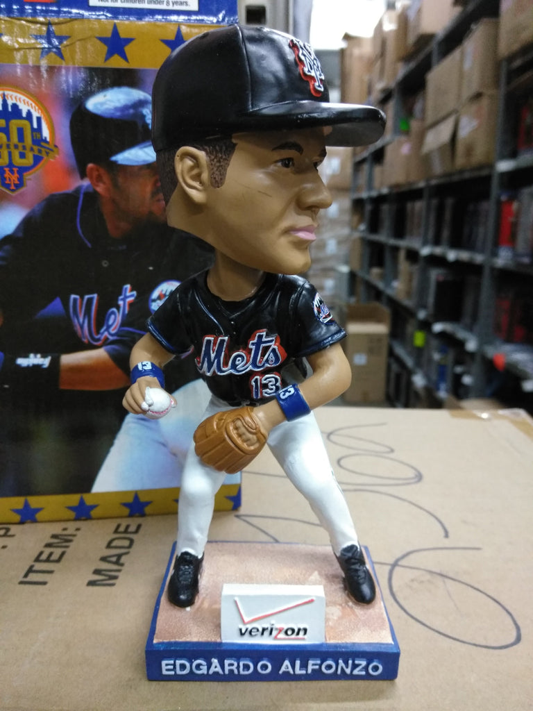 Mets Edgardo Alfonzo lot Bobblehead, Jersey Size Medium, Signed 8x10,Signed  Card