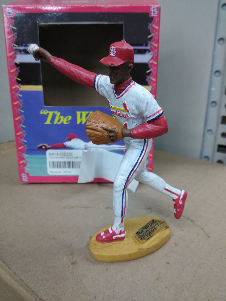 Cardinals' Ozzie Smith The Dive plus 2 Hartland Statues