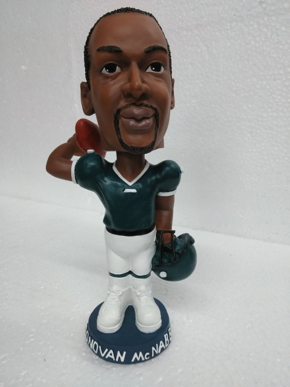 Donovan McNabb Philadelphia Eagles Figurine — BobblesGalore