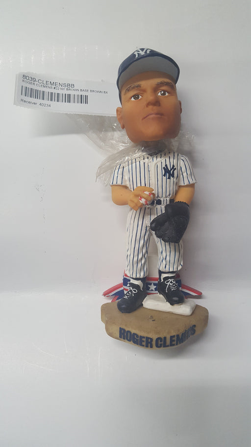 ROGER CLEMENS #22 NY BROWN BASE BROWN BX Bobblehead